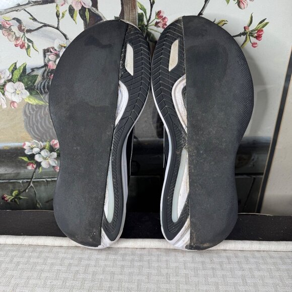 Saucony Omni 22 Mens Size 11 Black/White Running Shoes Lightweight Breathable - Picture 6 of 7